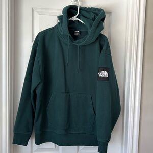 The North Face Hoodie. L